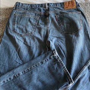 Levi jeans 34x30